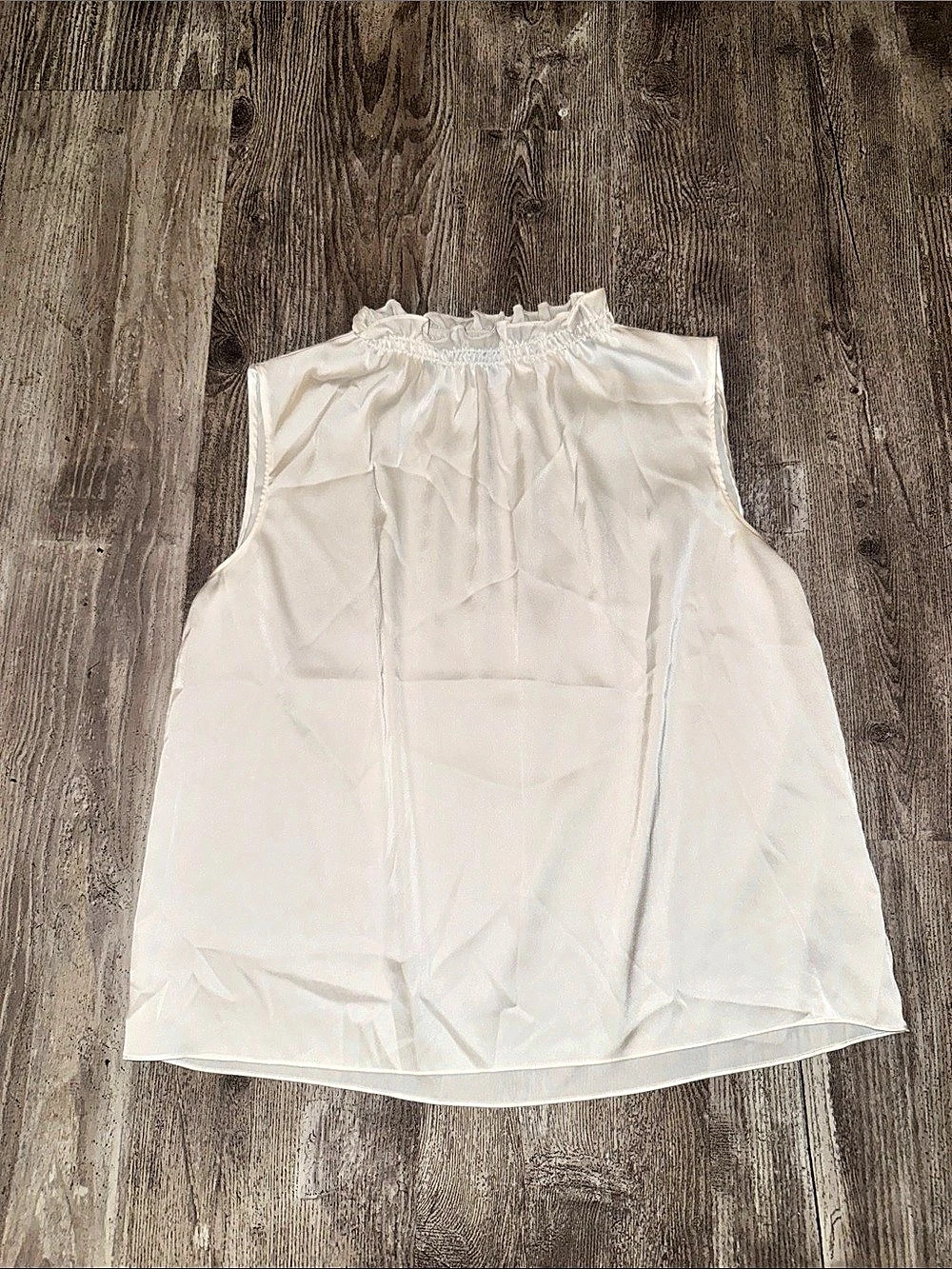 Preston & York Ruffled Neck Satin Tank Top in White Large Like New